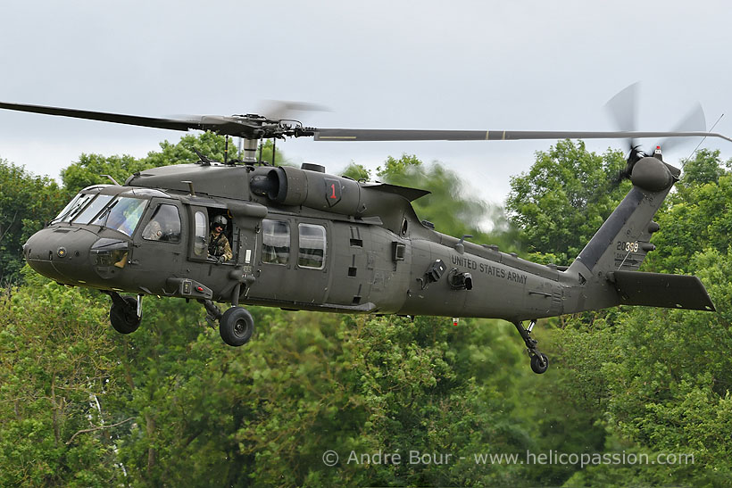 US Army UH60 Blackhawk helicopter