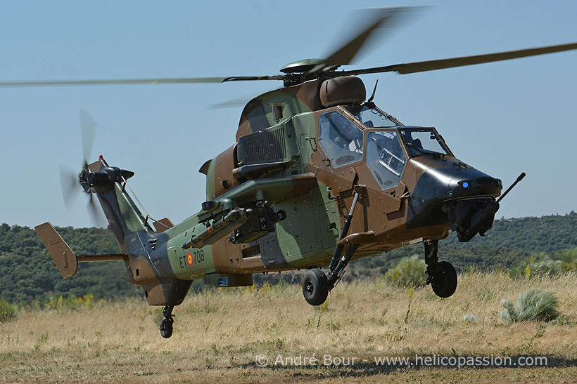 Spanish FAMET Tiger HAD attack helicopter