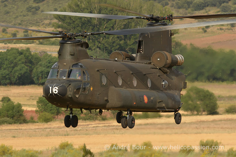 Spanish FAMET CH47 Chinook helicopter