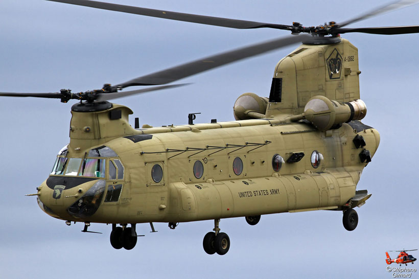 US Army CH47 Chinook helicopter