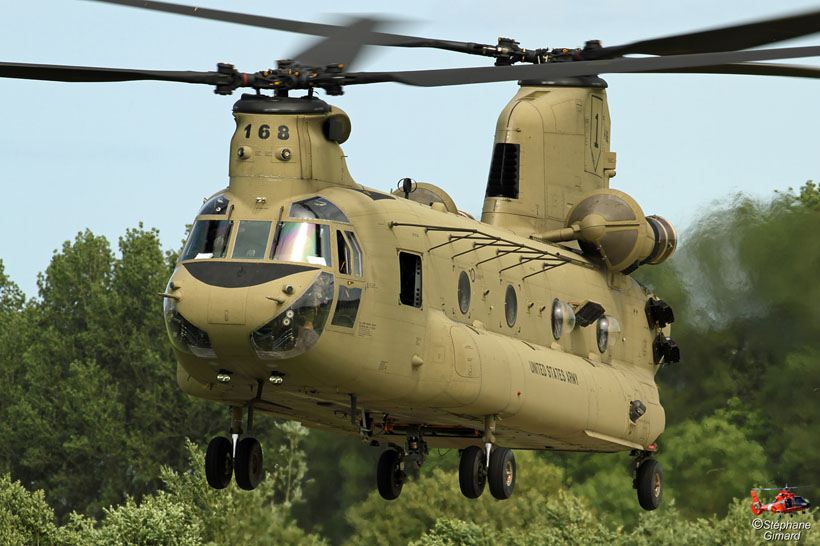 US Army CH47 Chinook helicopter