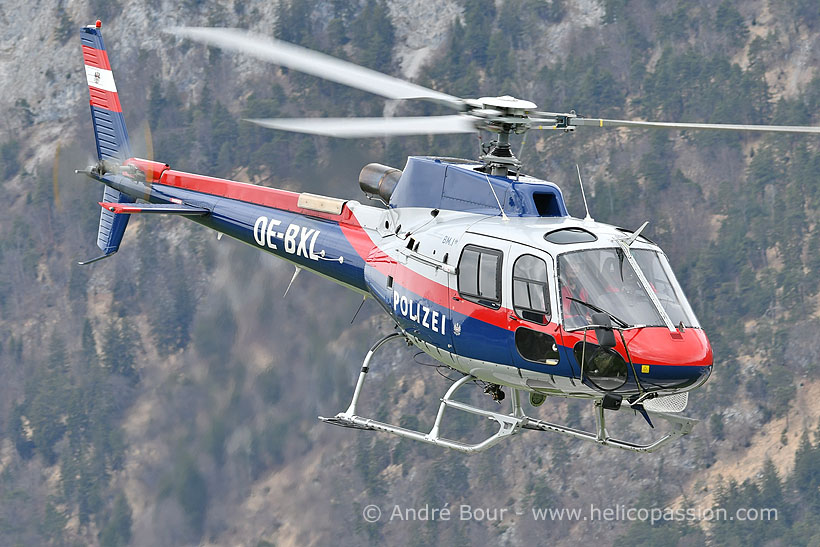 Austrian Polizei H125 helicopter