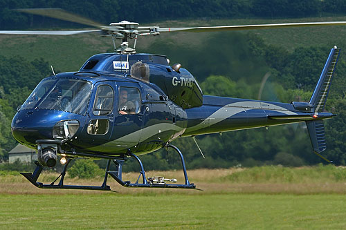 Hélicoptère AS355 Ecureuil G-TVHD ARENA AVIATION