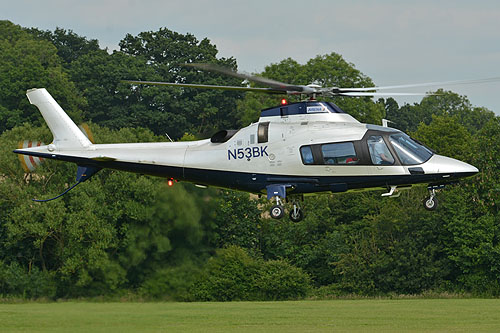 Hélicoptère AW109 N53BK ARENA AVIATION