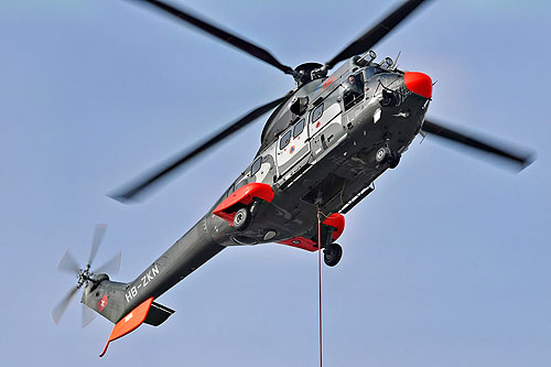 Hélicoptère AS332 SuperPuma HB-ZKN