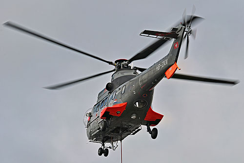 Hélicoptère AS332 SuperPuma HB-ZKN