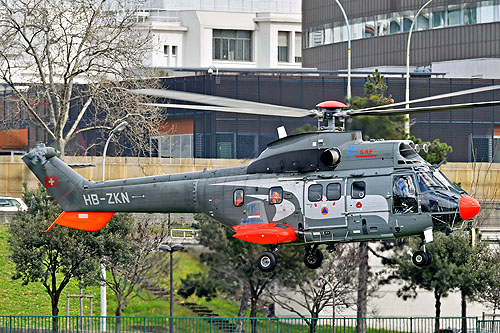 Hélicoptère AS332 SuperPuma HB-ZKN