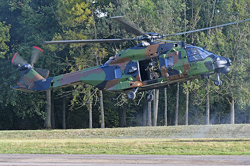 Hélicoptère NH90 Caïman de l'Armée de Terre (ALAT)