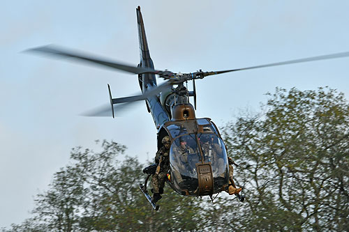 Hélicoptère SA342 Gazelle de l'Armée de Terre (ALAT)