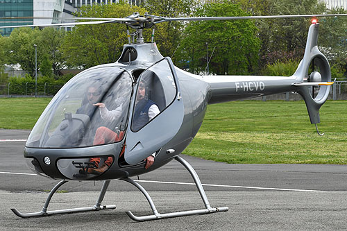 Hélicoptère Cabri F-HCVO de HEGE HELICOPTERES