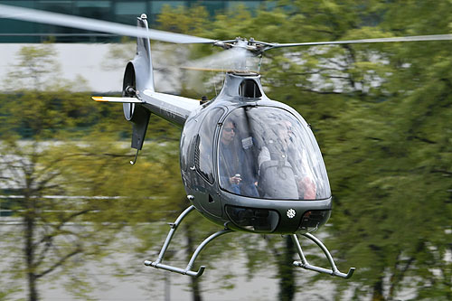 Hélicoptère Cabri F-HCVO de HEGE HELICOPTERES