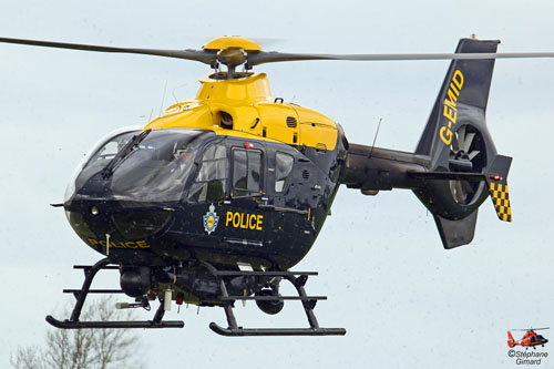 Hélicoptère EC135 G-EMID Police