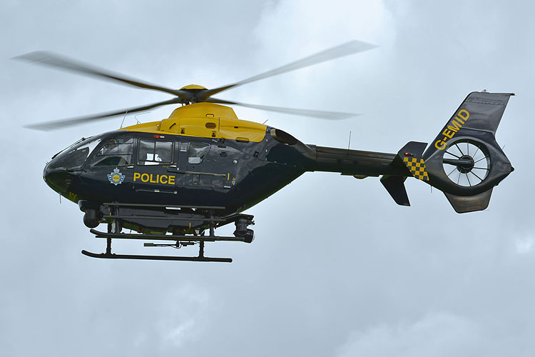 Hélicoptère EC135 G-EMID Police