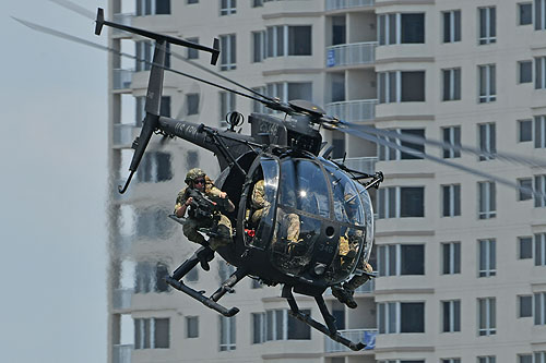 Hélicoptère MH6 Little Bird 160 SOAR US Army