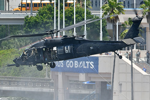 Hélicoptère MH60 Blackhawk 160 SOAR US Army