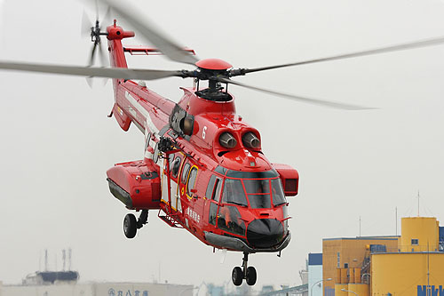 Hélicoptère AS332 SuperPuma des pompiers