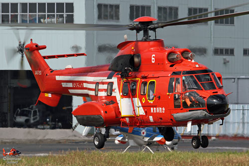 Hélicoptère AS332 SuperPuma des Pompiers de Tokyo