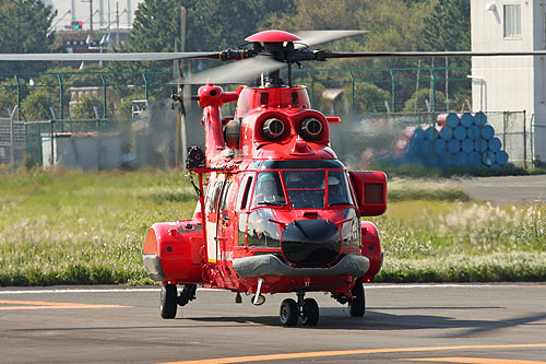 Hélicoptère AS332 SuperPuma des pompiers