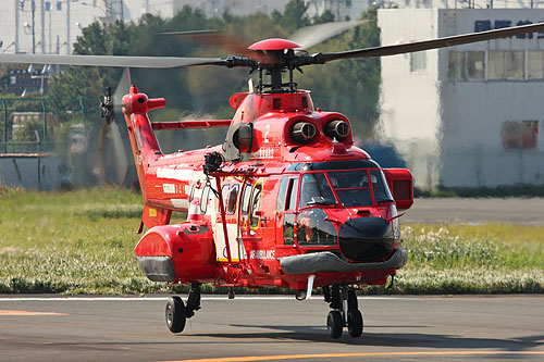 Hélicoptère AS332 SuperPuma des pompiers