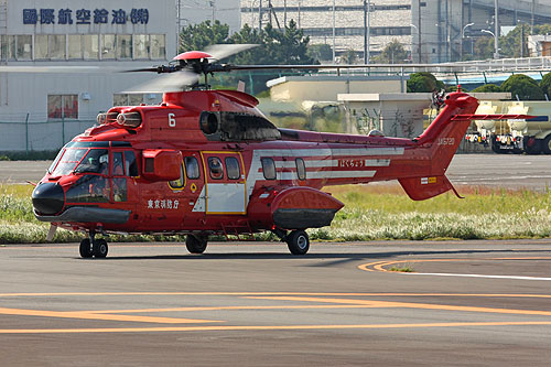 Hélicoptère AS332 SuperPuma des pompiers