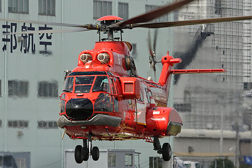 Hélicoptère AS332 SuperPuma des pompiers