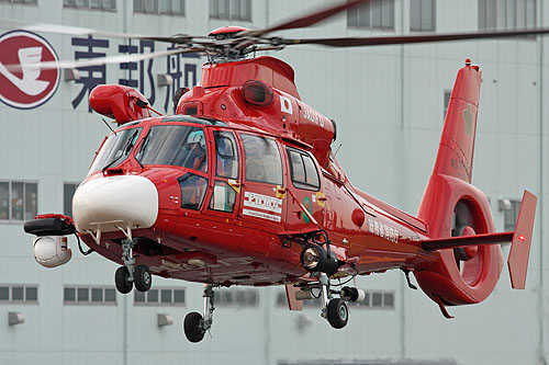 Hélicoptère AS365 Dauphin des pompiers