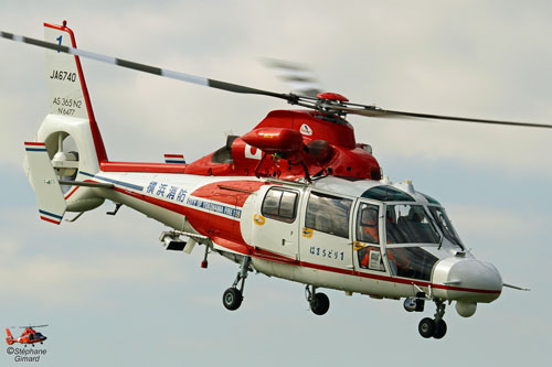 Hélicoptère AS365 Dauphin des pompiers