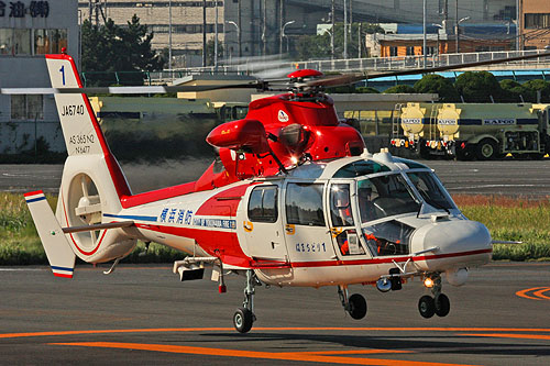 Hélicoptère AS365 Dauphin des pompiers