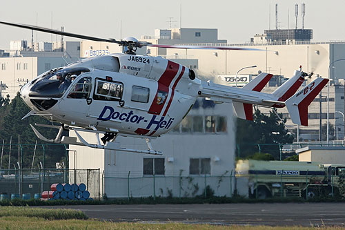 Hélicoptère de secours EC145 Doctor Heli JA6924