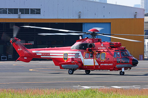 Hélicoptère EC225 SuperPuma des pompiers