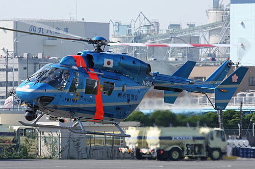 Hélicoptère BK117 JA6810 de la Police japonaise