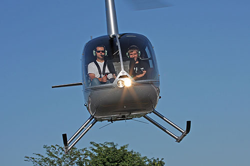 Hélicoptère R44 d'HELITRAVAUX