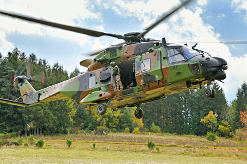 Décollage de l'hélicoptère NH90 Caïman EBF