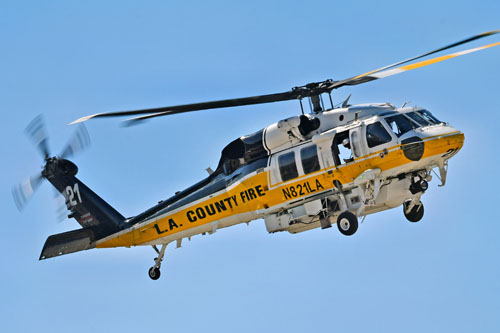 Hélicoptère S70 Firehawk du Los Angeles County Fire Department, à Whiteman Airport, Californie, USA