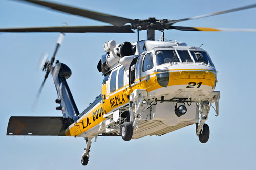 Hélicoptère S70 Firehawk du Los Angeles County Fire Department, à Whiteman Airport, Californie, USA