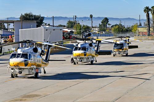 Hélicoptère S70 Firehawk du Los Angeles County Fire Department, à Whiteman Airport, Californie, USA