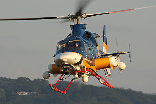 Hélicoptère Bell 430 de la télévision japonaise (JA010Y)