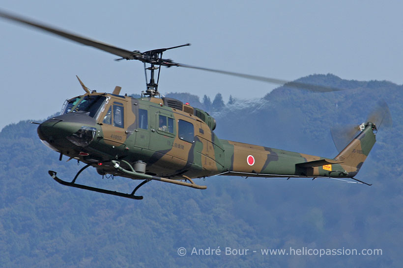 Hélicoptère UH1 Huey